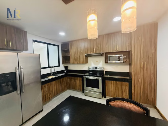 CASA AMUEBLADA EN ALQUILER EN CONDOMINIO  - Imagen 7