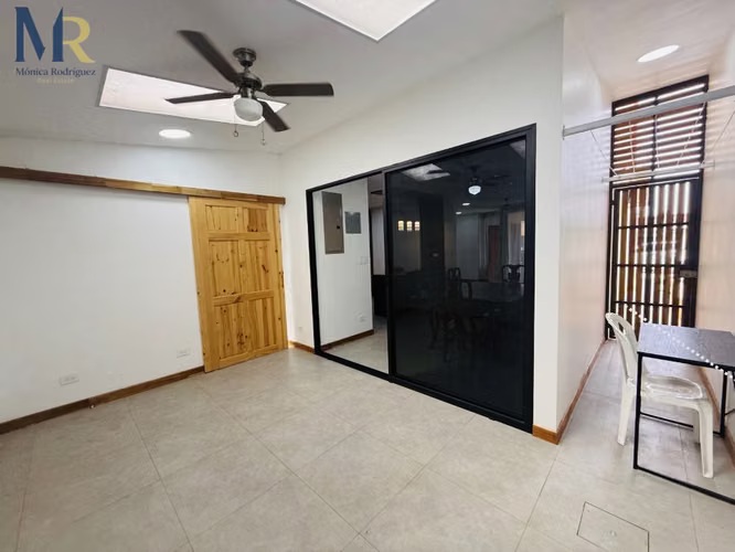 CASA AMUEBLADA EN ALQUILER EN CONDOMINIO  - Imagen 11