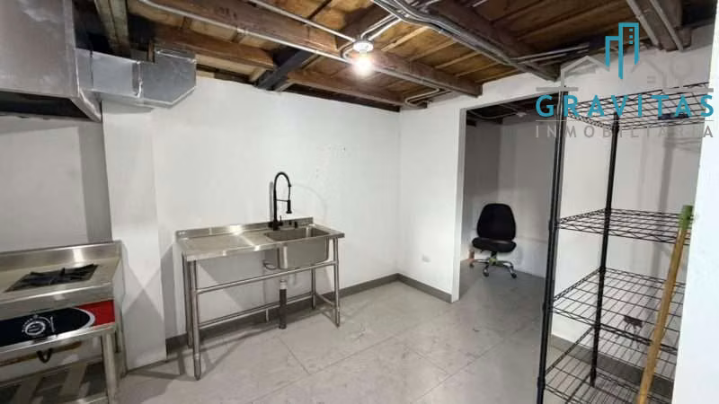 Alquiler de local comercial en Escazú, 110m2 ID 2068 - Imagen 8