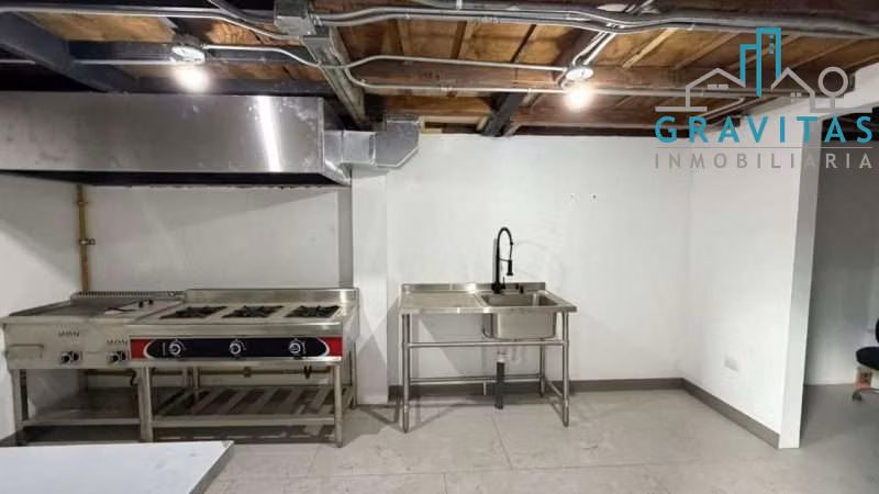 Alquiler de local comercial en Escazú, 110m2 ID 2068 - Imagen 11