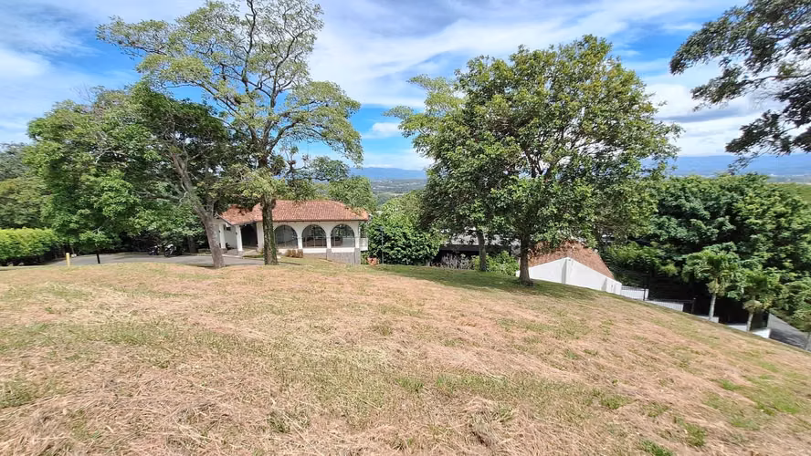 Venta de Lote en Ciudad Colón, REMATE BANCARIO - Imagen 10