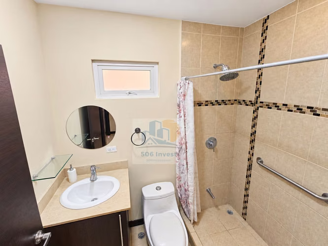 Casa en alquiler en La Guácima | 3 habitaciones, A/C y patio - Imagen 10