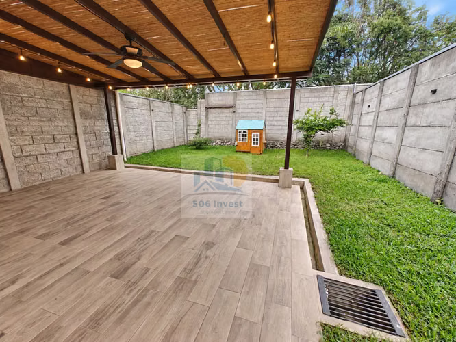 Casa en alquiler en La Guácima | 3 habitaciones, A/C y patio - Imagen 4