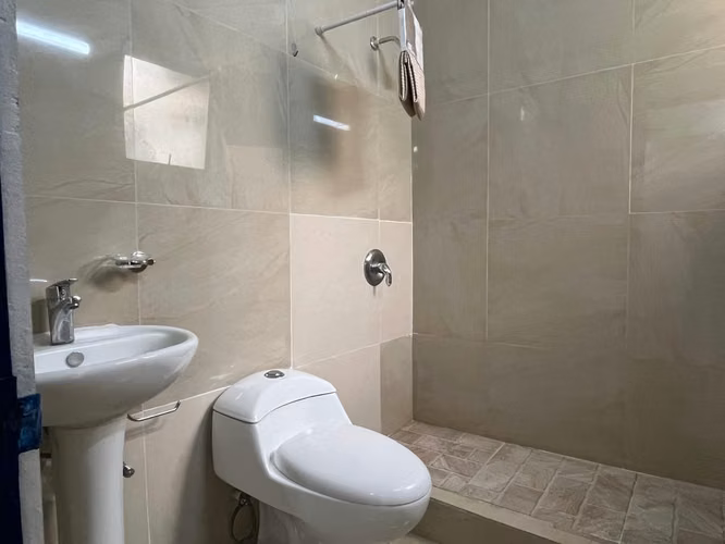 ALQUILER APARTAMENTO 2 HAB 2° NIVEL MONTELIMAR - Imagen 6