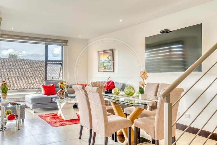 Casa en Venta en Condominio La Estefana con Jardín Privado y 4 Parqueos noj1104 - Imagen 3