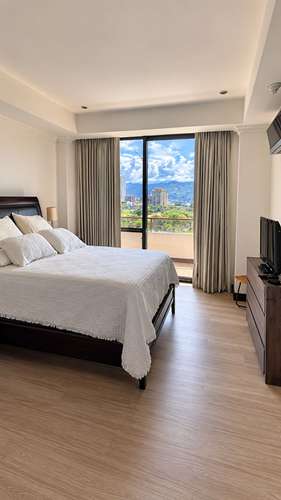 Se alquila hermoso apartamento amoblado en Torres del Parque, Sabana Norte. - Imagen 5