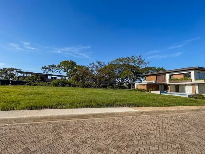 LOTE EN VENTA EN LATITUD LINDORA  - Imagen 9