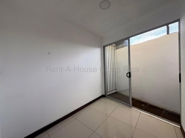Local Comercial en Alquiler en Santa Ana Centro IP