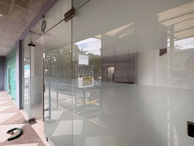 Local Comercial en Alquiler en Santa Ana Centro IP