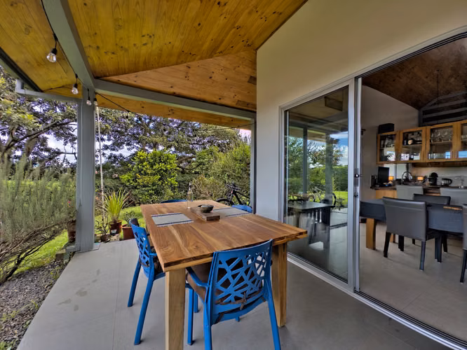 VENTA CASA DE UN NIVEL MAS MEZANINE CON AMPLIO JARDÍN  - Imagen 7