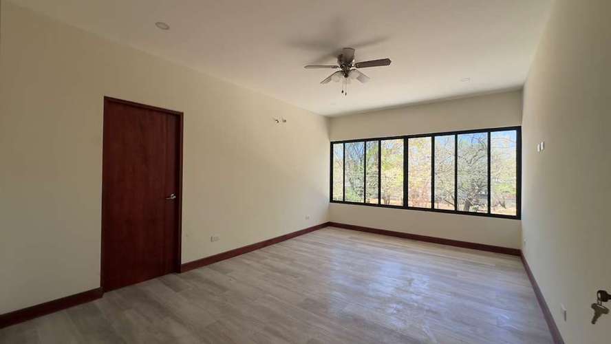 SE VENDE EXCLUSIVA CASA EN CONDOMINIO COLONIA BLANCA, LIBERIA - Imagen 7