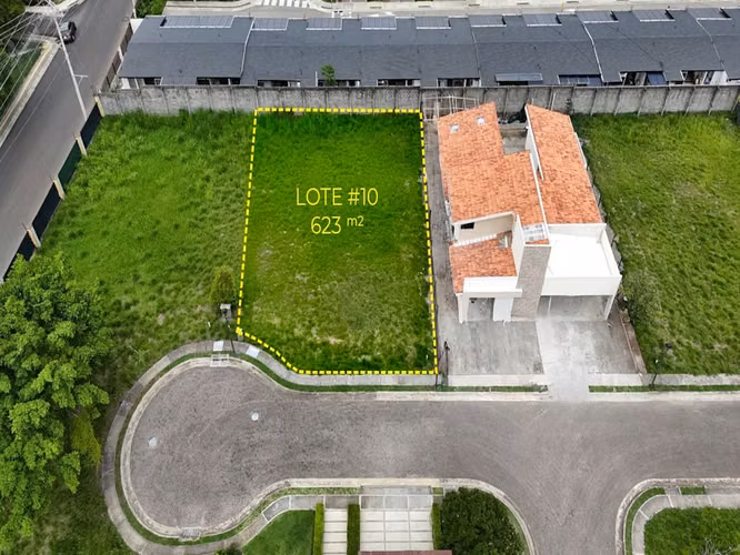 Venta de lote en condominio, zona de Lindora * - Imagen 10