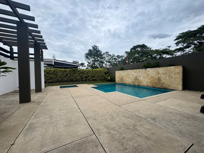 Venta de lote en condominio, zona de Lindora * - Imagen 13