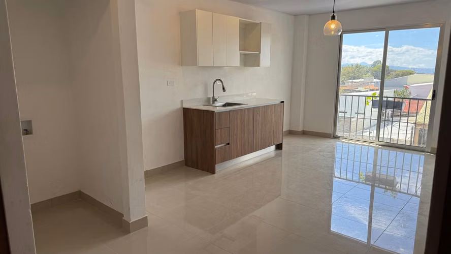 Venta de Edificio de 7 apartamentos en venta en Belén | Propiedad con alta rentabilidad - Imagen 2