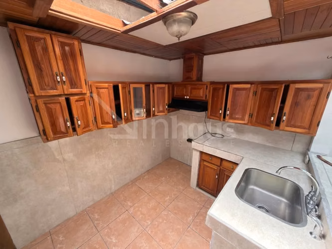 Venta de casa en Tibas AS ID43720 - Imagen 9