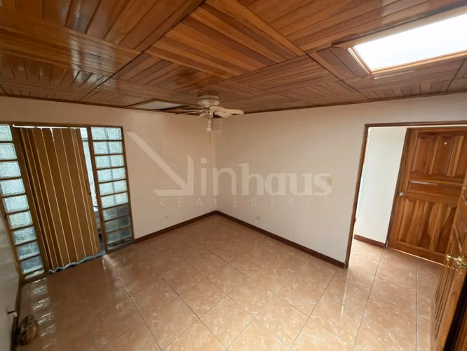 Venta de casa en Tibas AS ID43720 - Imagen 5