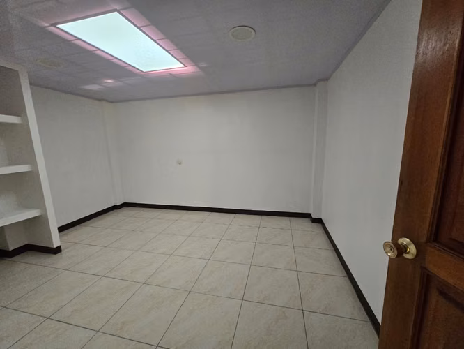 ALQUILER DE APARTAMENTO POR EL TRIÁNGULO DE ROHRMOSER - Imagen 9
