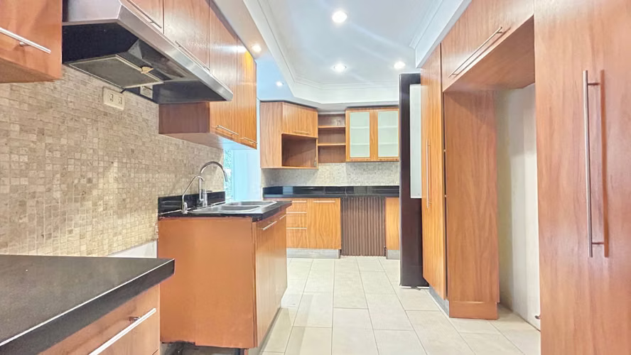 En Alquiler Hermosa Casa en Condominio en Guachipelín Sur de Escazú - Imagen 7