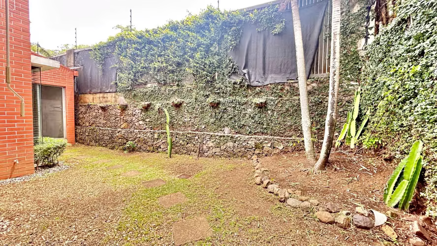 En Alquiler Hermosa Casa en Condominio en Guachipelín Sur de Escazú - Imagen 5