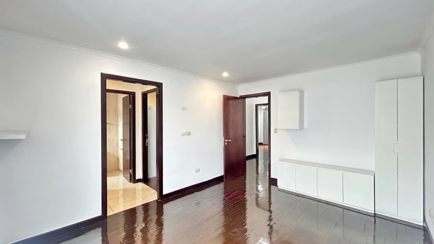 En Alquiler Hermosa Casa en Condominio en Guachipelín Sur de Escazú - Imagen 12