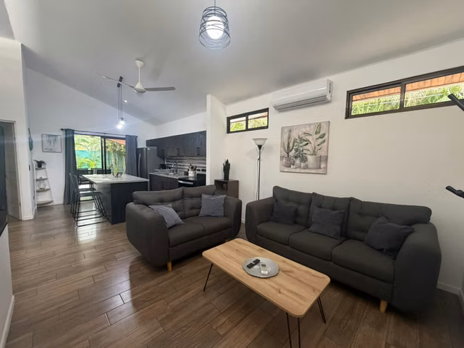 CASA EN ALQUILER CON PISCINA PRIVADA – TAMARINDO, 3 HABITACIONES - Imagen 3