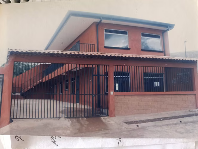 Edificio de apartamentos con rentabilidad 7.5% en Tres Ríos