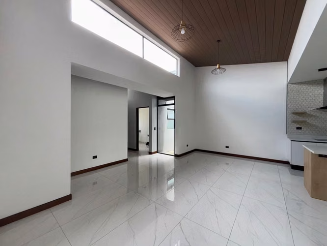 ALQUILER DE CASA EN CONDOMINIO - LOS REYES - LA GUACIMA - Imagen 5