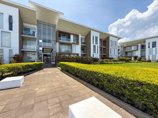  APARTAMENTO CON LB PARA ESTRENAR  EN SANTA ANA 