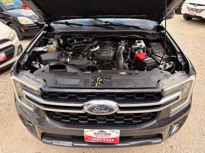 FORD EVEREST XLT-2023-AUTO-SHIFT TRONIC-7 PSJ- - Imagen 9