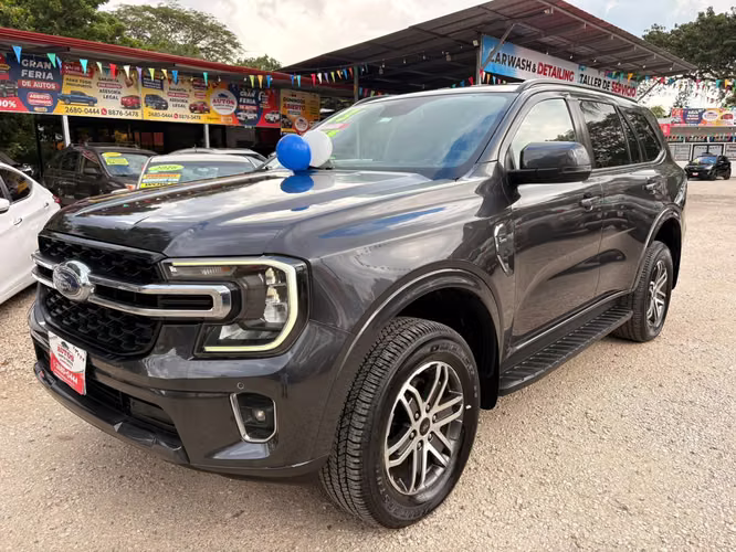 FORD EVEREST XLT-2023-AUTO-SHIFT TRONIC-7 PSJ-
