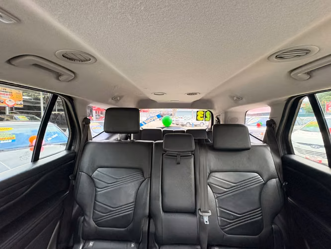 FORD EVEREST XLT-2023-AUTO-SHIFT TRONIC-7 PSJ- - Imagen 8
