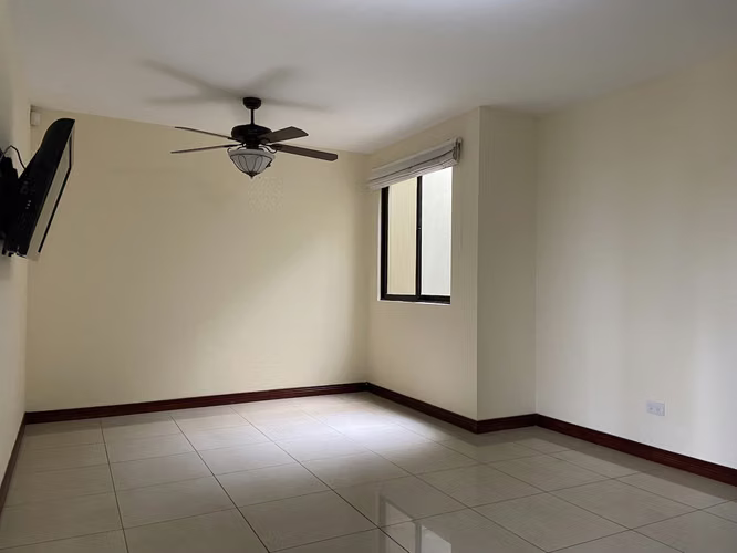 CASA EN CONDOMINIO EN ALQUILER SANTA ANA - Imagen 10