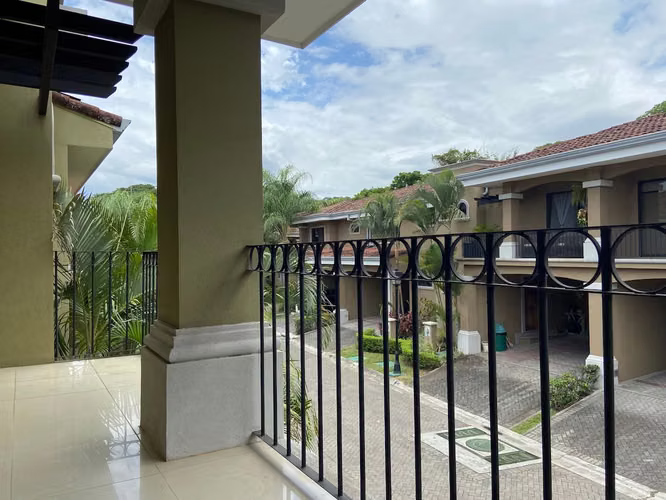 CASA EN CONDOMINIO EN ALQUILER SANTA ANA - Imagen 16