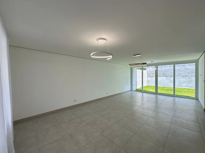   ALQUILER DE CASA NUEVA EN CONDOMINIO GUACHIPELÍN 310 - Imagen 6