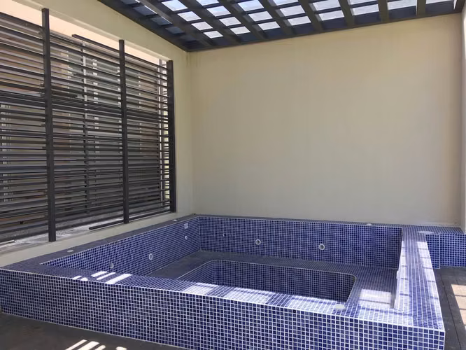   ALQUILER DE CASA NUEVA EN CONDOMINIO GUACHIPELÍN 310 - Imagen 19