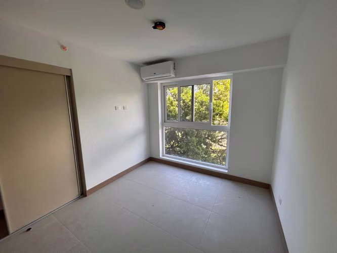 Apartamento moderno a 100 metros de la playa en Jacó