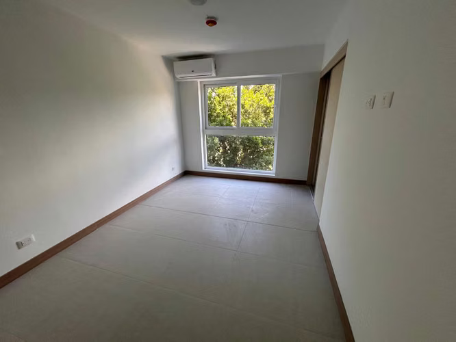 Apartamento moderno a 100 metros de la playa en Jacó - Imagen 4