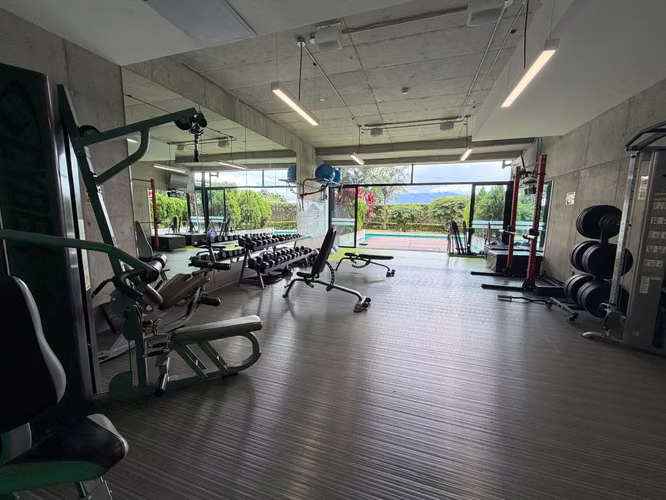 Alquiler Apartamento Amoblado en Sportiva Cariari | 2 Habitaciones, 2 Parqueos, Balcón y Vista a las Montañas - Imagen 12
