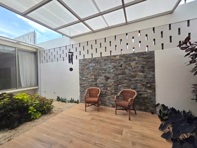 Casa Independiente en San Antonio de Escazu Entre Naturaleza con Vista y Luz Natural - Imagen 7