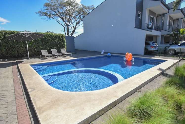VENTA DE CASA DE 3 HABITACIONES EN RIO PALMA, GUACHIPELIN DE ESCAZÚ  - Imagen 14