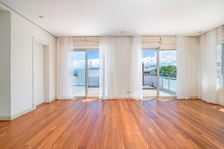 Casa Moderna de Lujo 5 Hab, Piscina Privada y Vistas en Escazú - Imagen 15