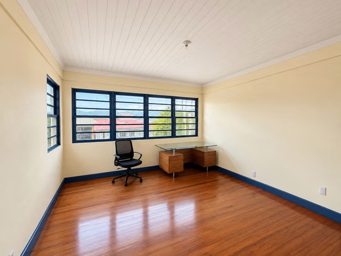 Venta propiedad casa/local comercial de uso mixto, La California (FV) - Imagen 10