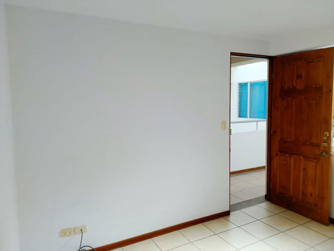 ALQUILER DE ACOGEDOR APARTAMENTO EN CONDOMINIO EN SAN JOSE CENTRO/ NO COCHERA/ - Imagen 14