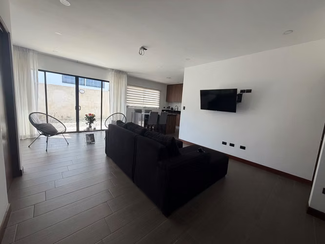 Casa En Exclusivo Condominio  - Imagen 6