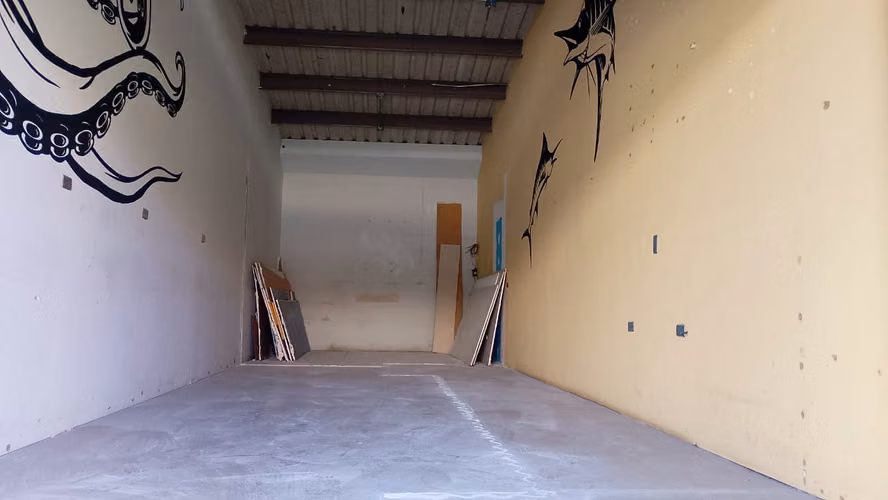 Local comercial en alquiler en Azenza Towers (ref : 106)