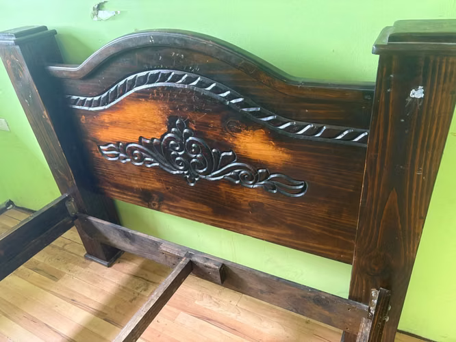 Cama matrimonial con Colchon 