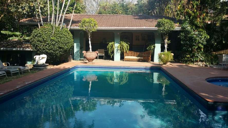 Guachipelín | Apto amoblado 2 hab. con piscina | $1.100