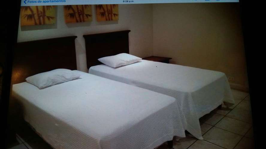 Guachipelín | Apto amoblado 2 hab. con piscina | $1.100