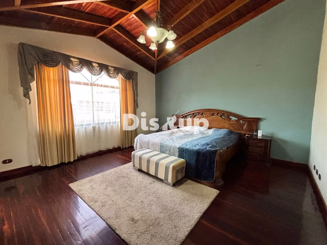 Venta de preciosa casa de 5 hab. Amplio patio. Residencial Altamonte. Curridabat - Imagen 13