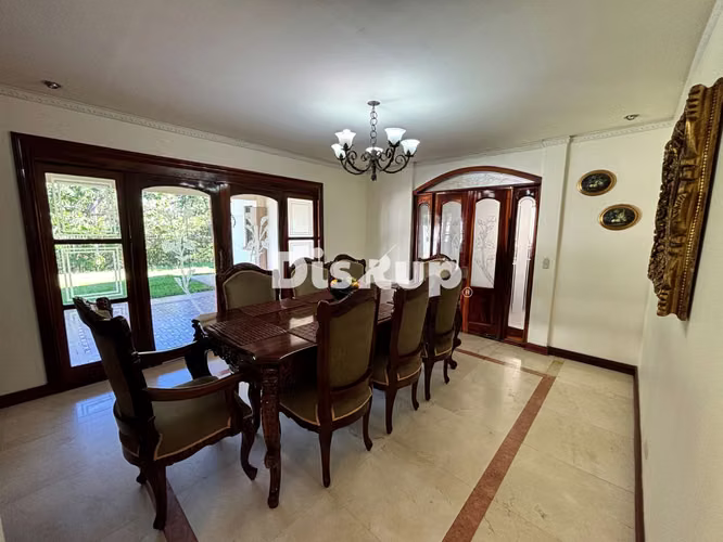 Venta de preciosa casa de 5 hab. Amplio patio. Residencial Altamonte. Curridabat - Imagen 4